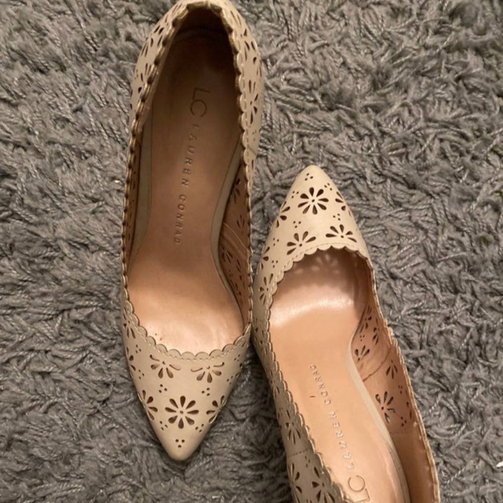 Lauren Conrad Heels in nude